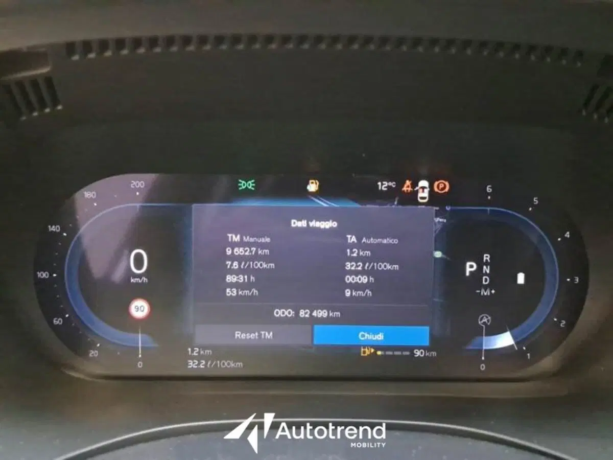 Volvo XC60 usata a Bari (19)