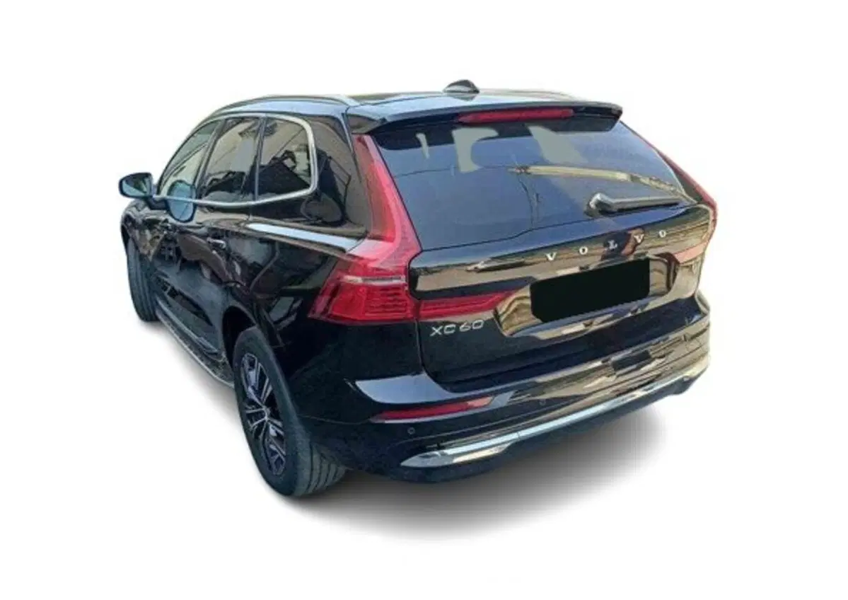 Volvo XC60 usata a Bari (4)