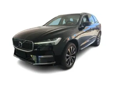 Volvo XC60 B4 (d) AWD automatico Plus Bright del 2022 usata a Bari