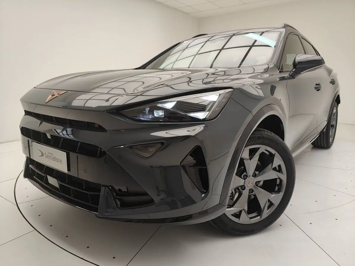 Cupra Formentor nuova a Como