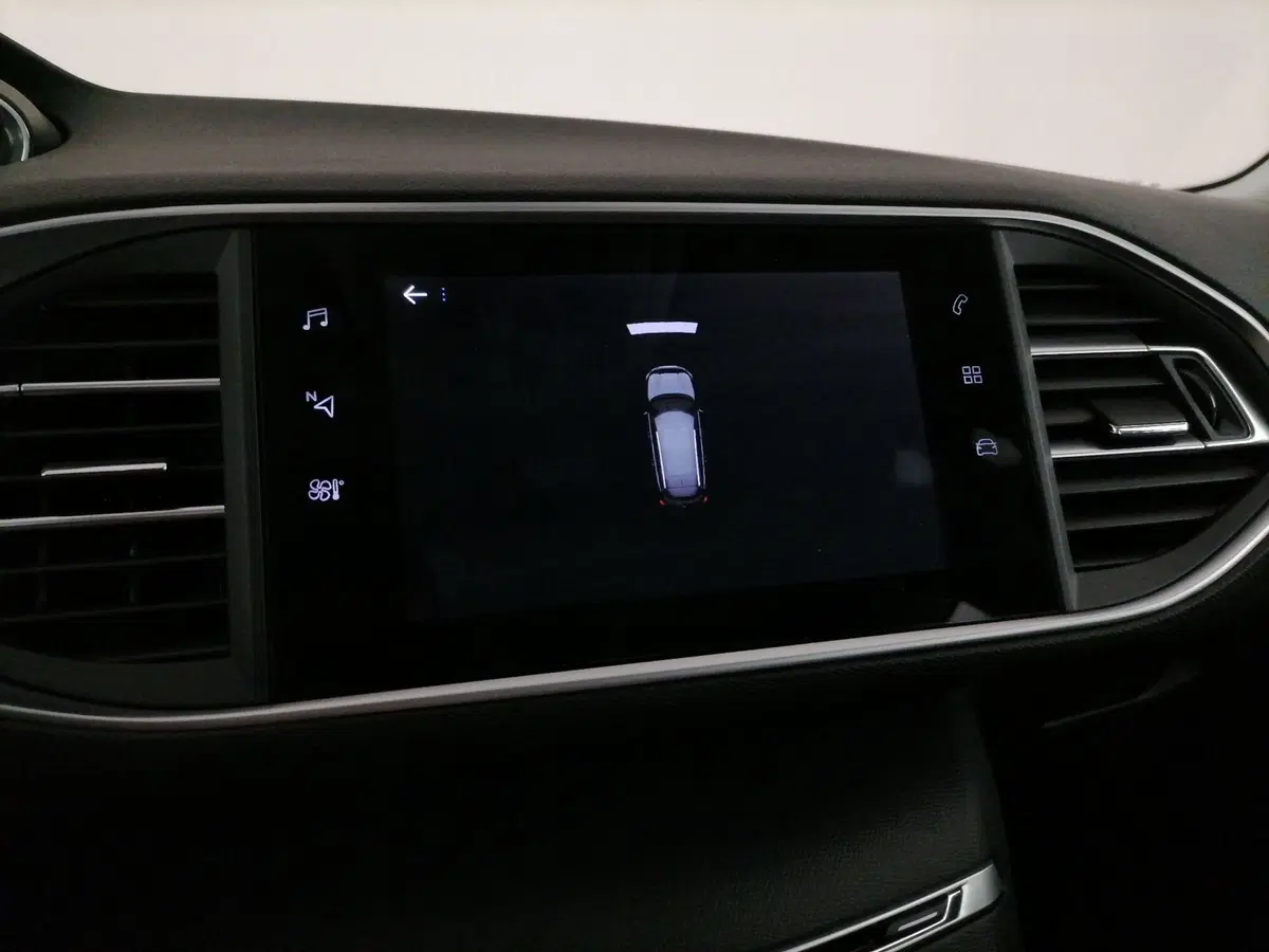 Peugeot 308 SW usata a Roma (18)