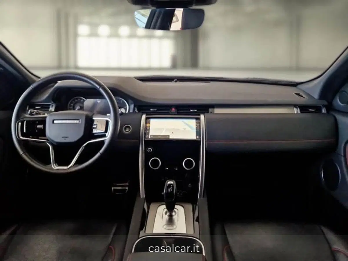 Land Rover Discovery Sport usata a Salerno (8)
