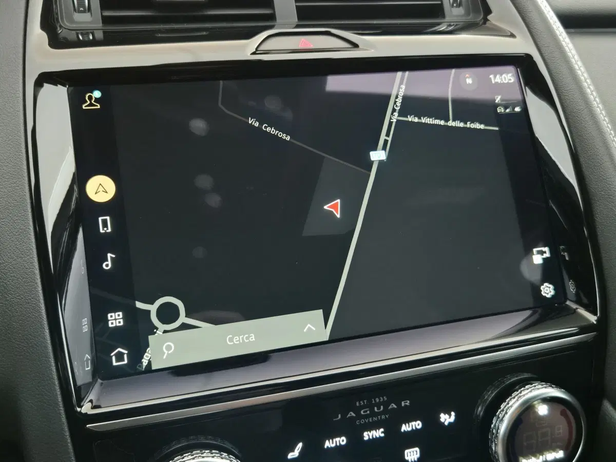 Jaguar E-Pace usata a Torino (12)