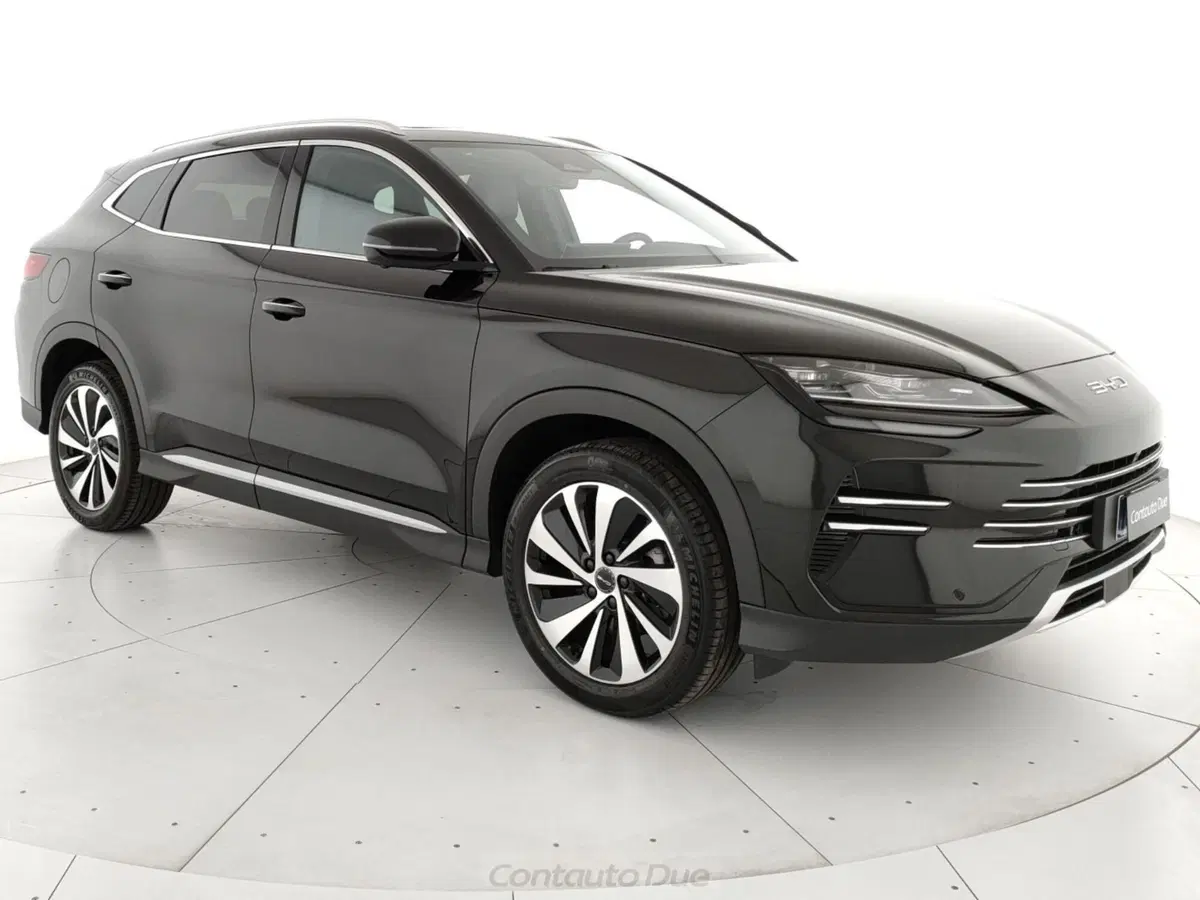 Byd Seal U DM-i usata a Caserta (3)