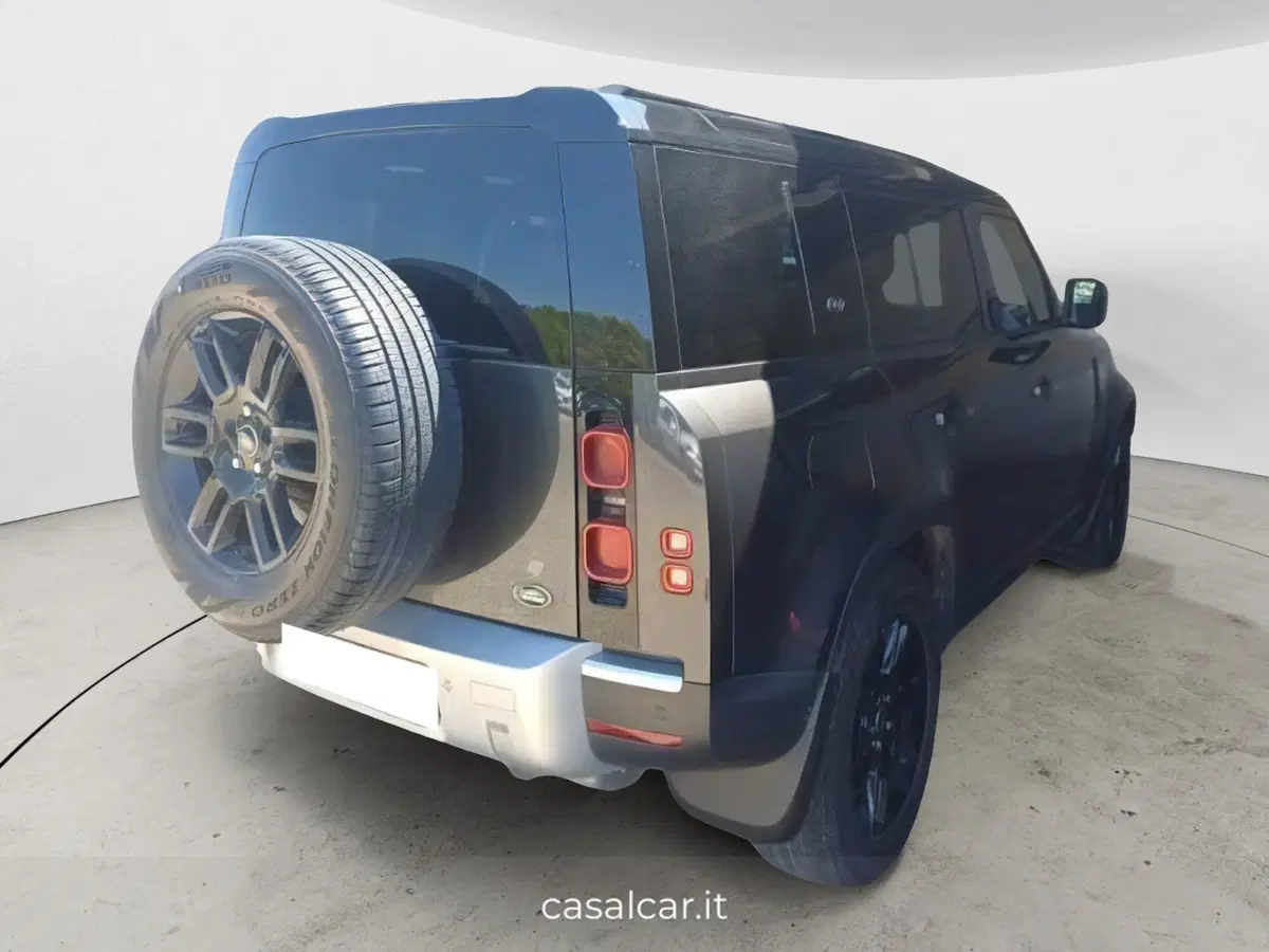Land Rover Defender usata a Salerno (3)