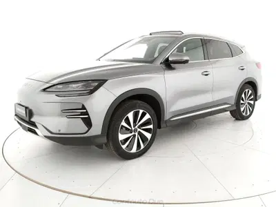 Byd Seal U DM-i 1.5 phev Comfort 2wd del 2025 usata a San Marco Evangelista