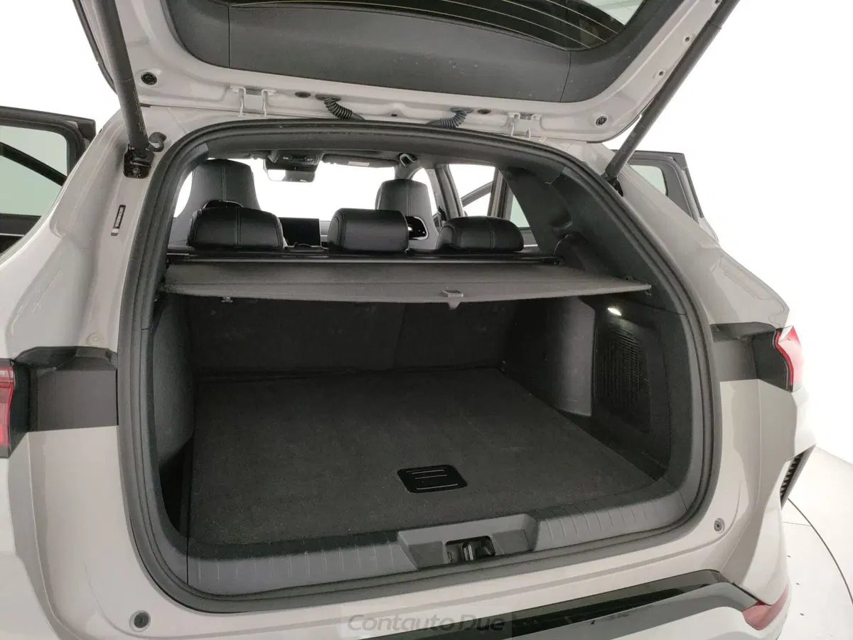 Byd Seal U DM-i usata a Caserta (18)