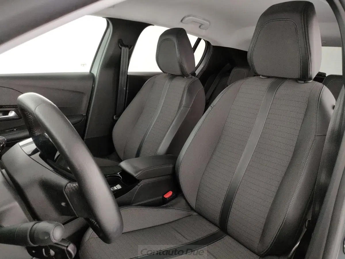 Peugeot 208 usata a Caserta (17)