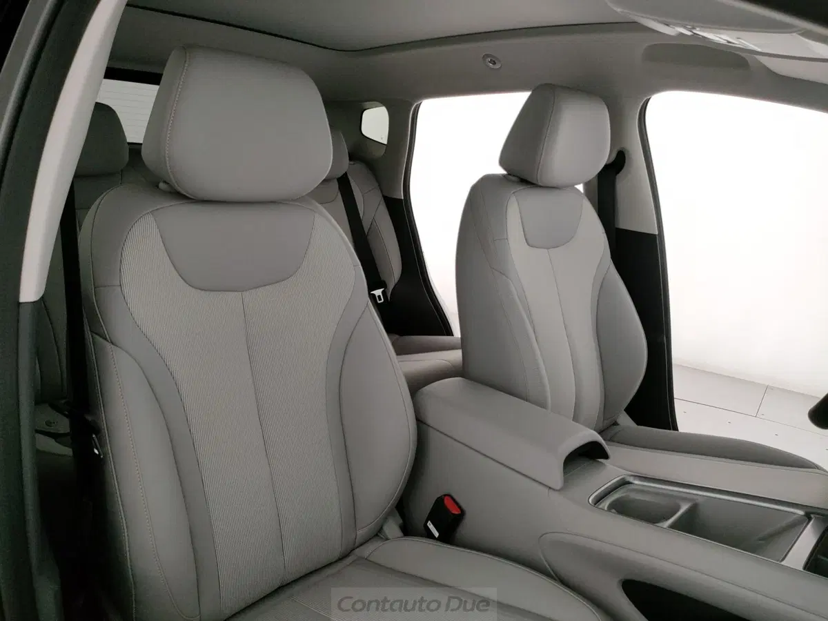 Byd Dolphin G DM-i nuova a Caserta (16)