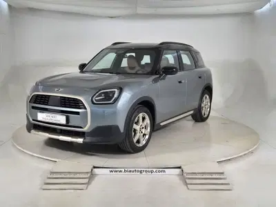 MINI Mini Countryman 1.5 48V C Favoured auto del 2024 usata a Settimo Torinese