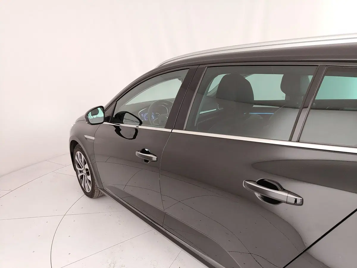 Renault Mégane Sporter usata a Caserta (12)