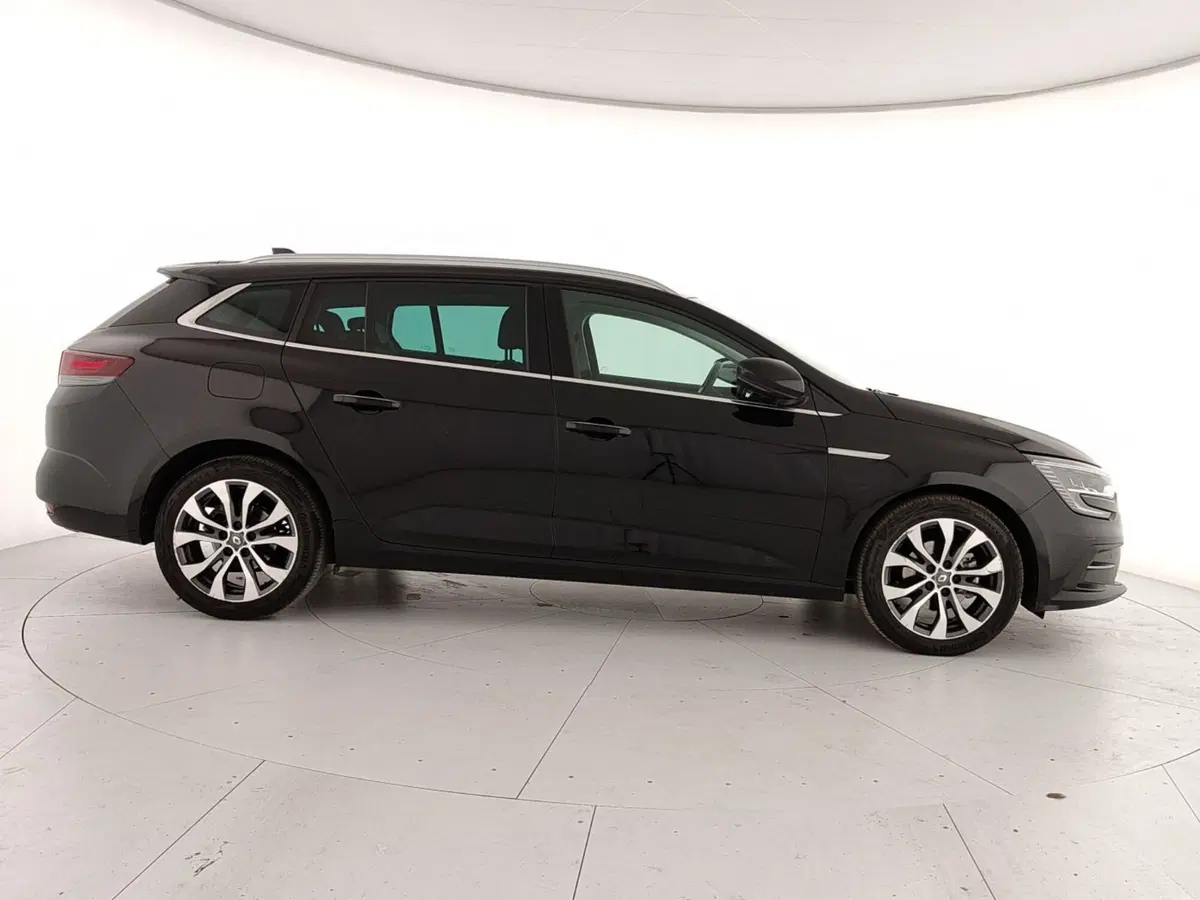 Renault Mégane Sporter usata a Caserta (7)