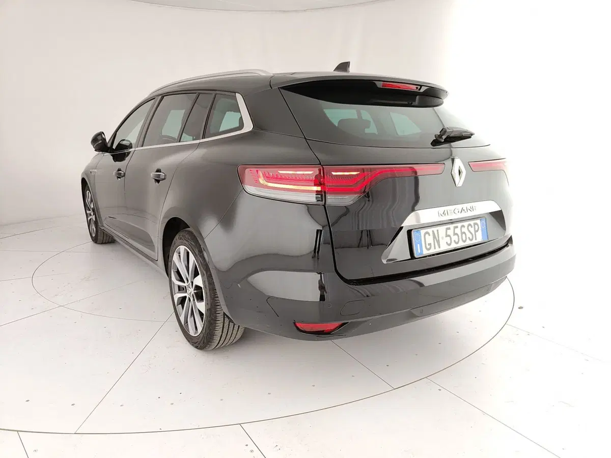 Renault Mégane Sporter usata a Caserta (9)