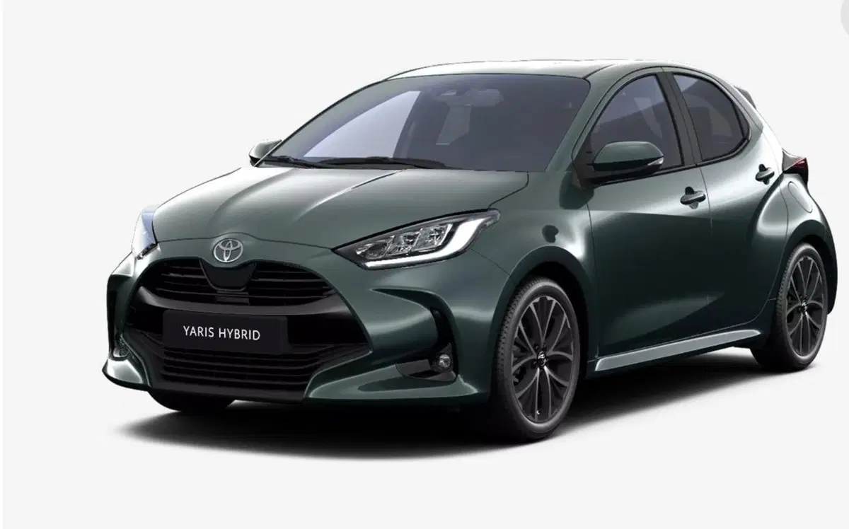 Toyota Yaris nuova a Milano (2)