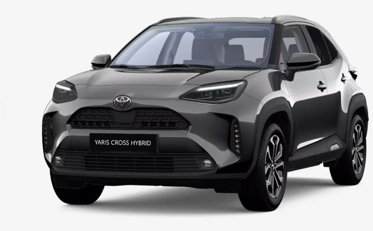 Toyota Yaris Cross nuova a Milano
