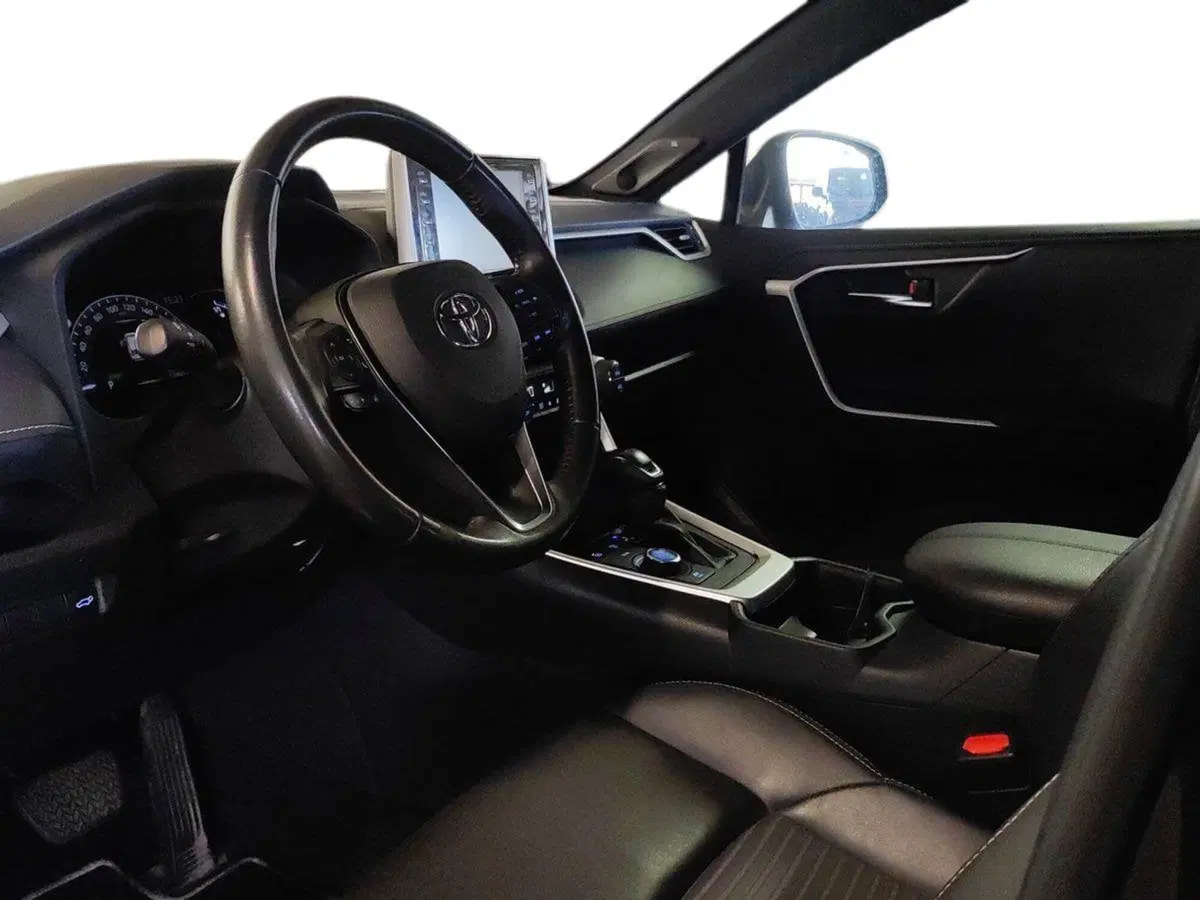 Toyota Rav4 usata a Milano (7)