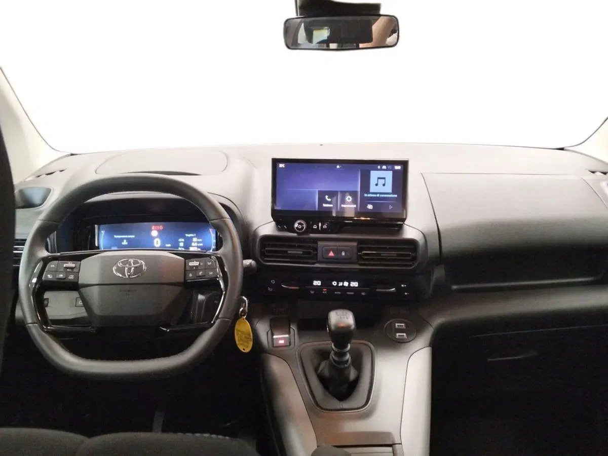 Toyota Proace City Verso usata a Roma (8)