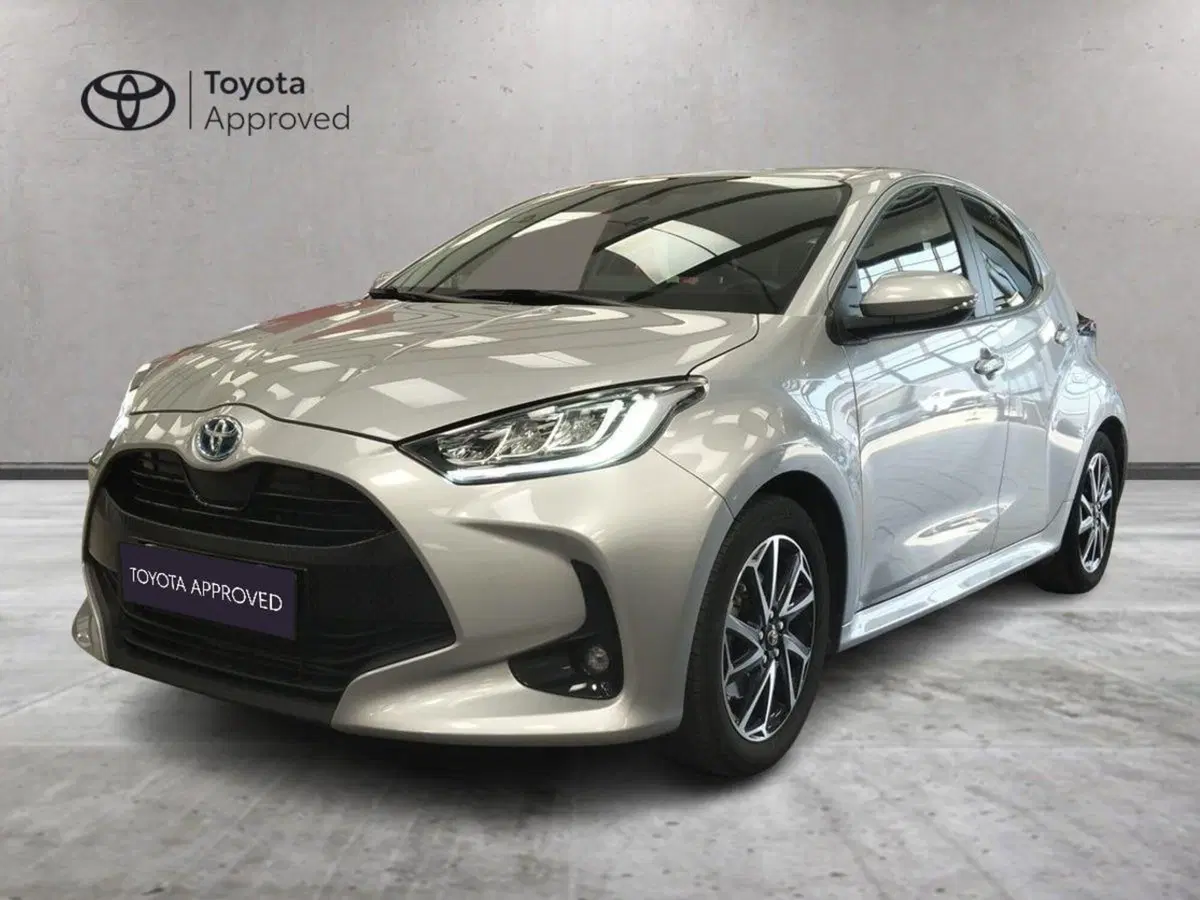 Toyota Yaris usata a Roma