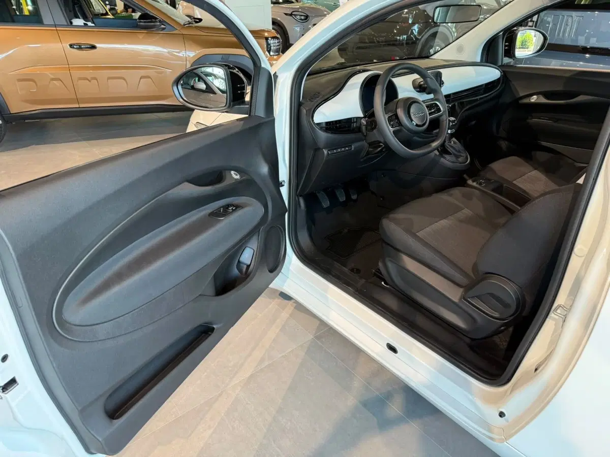 Fiat 500 nuova a Reggio Emilia (5)