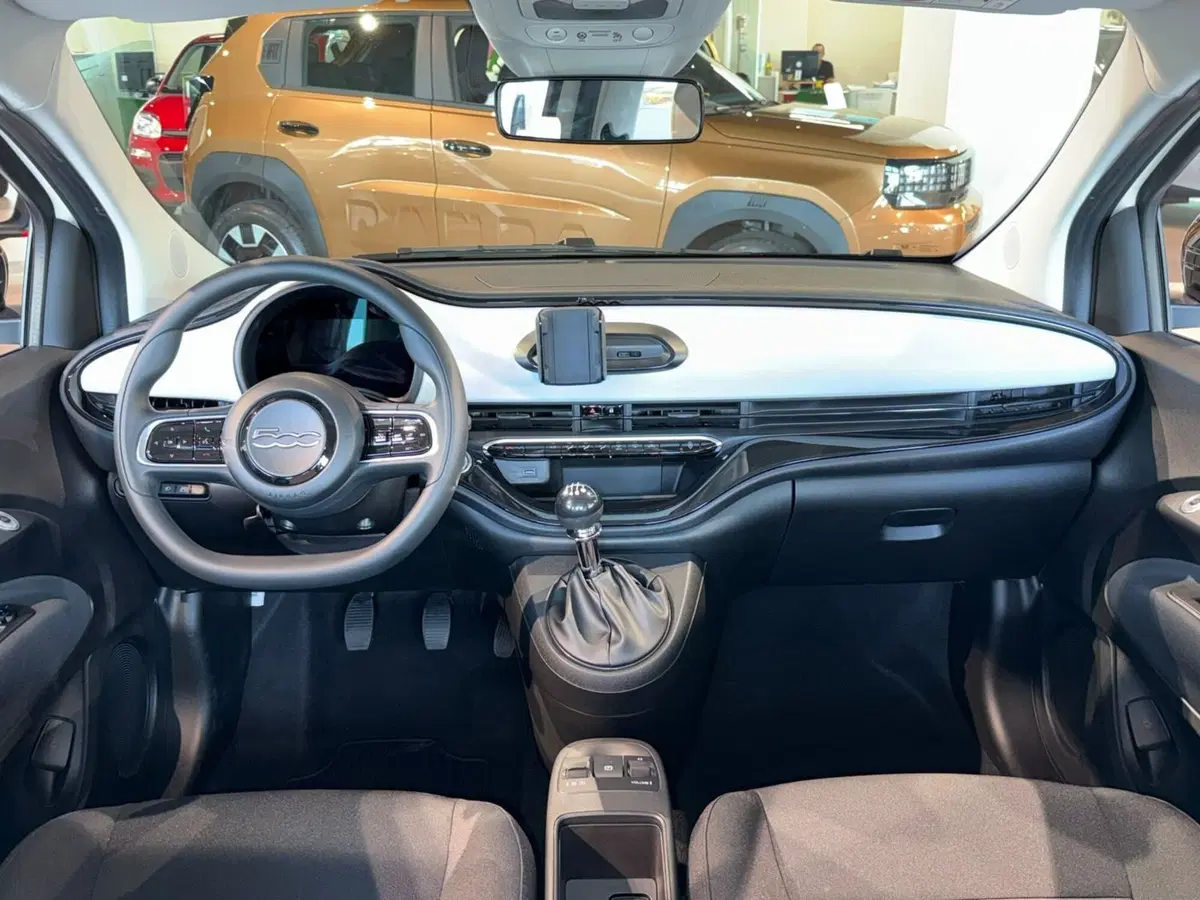 Fiat 500 nuova a Reggio Emilia (9)