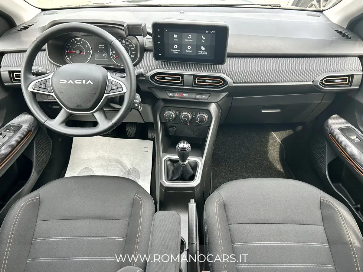 Dacia Sandero usata a Monza e Brianza (8)