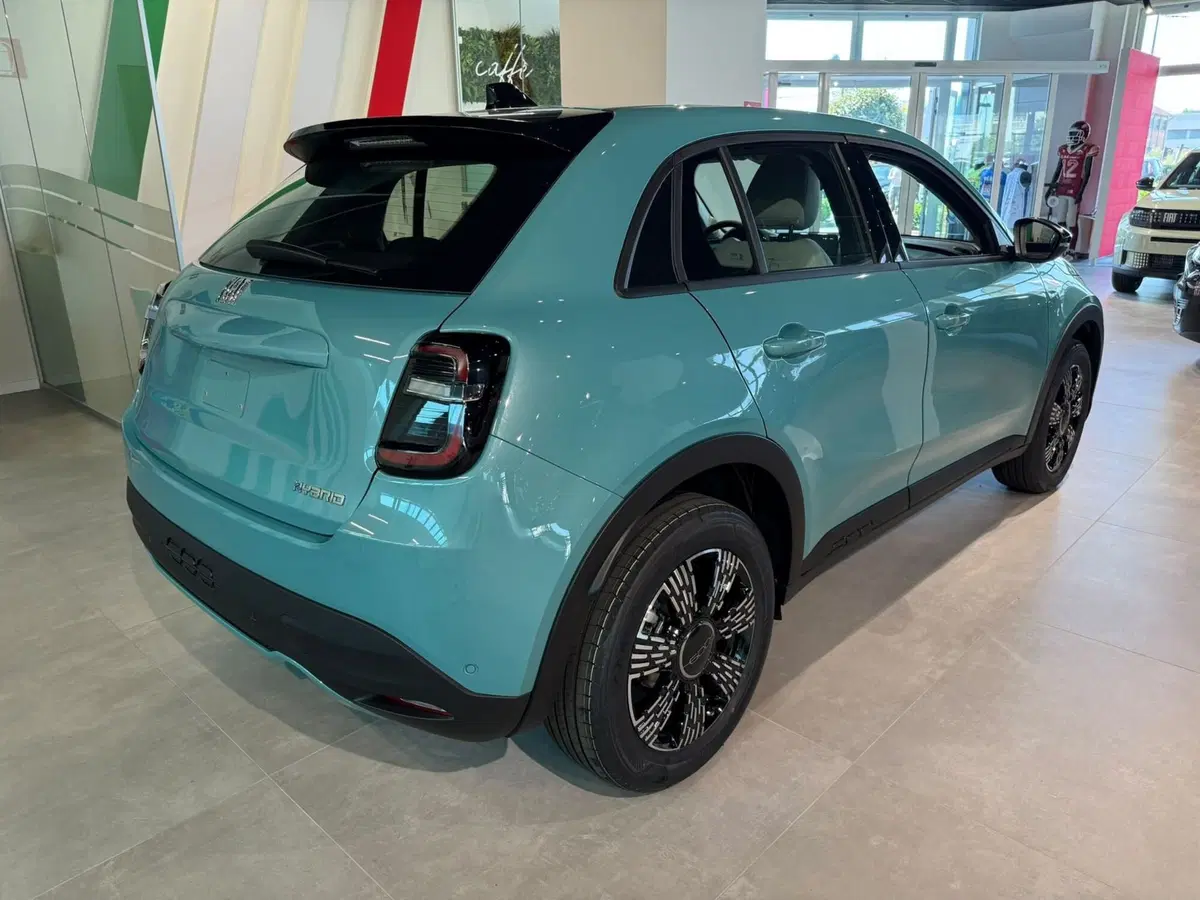 Fiat 600 nuova a Reggio Emilia (2)