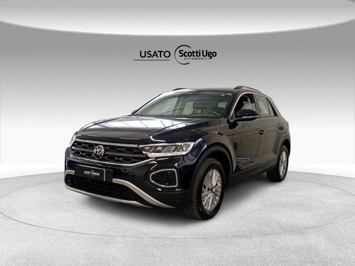 Volkswagen T-Roc usata a Livorno
