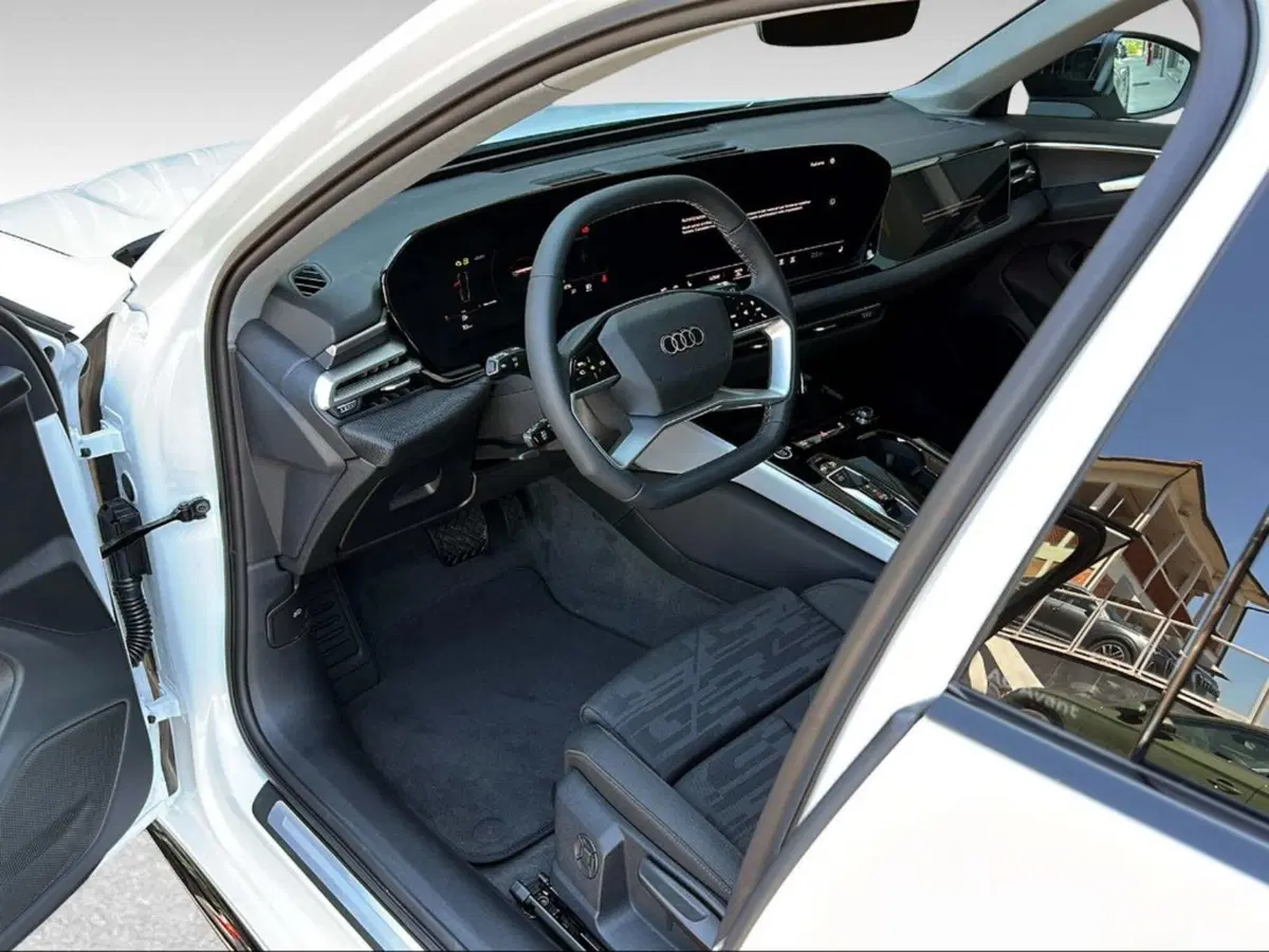 Audi A6 Avant nuova a Pisa (8)