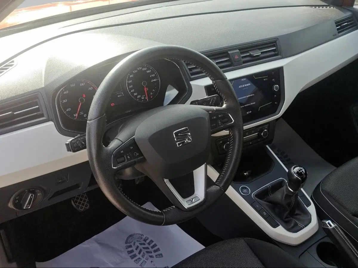 SEAT Arona usata a Firenze (13)