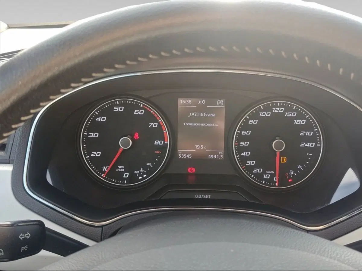 SEAT Arona usata a Firenze (7)