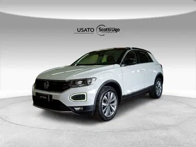 Volkswagen T-Roc 1.0 tsi Style 115cv del 2020 usata a Castelfiorentino