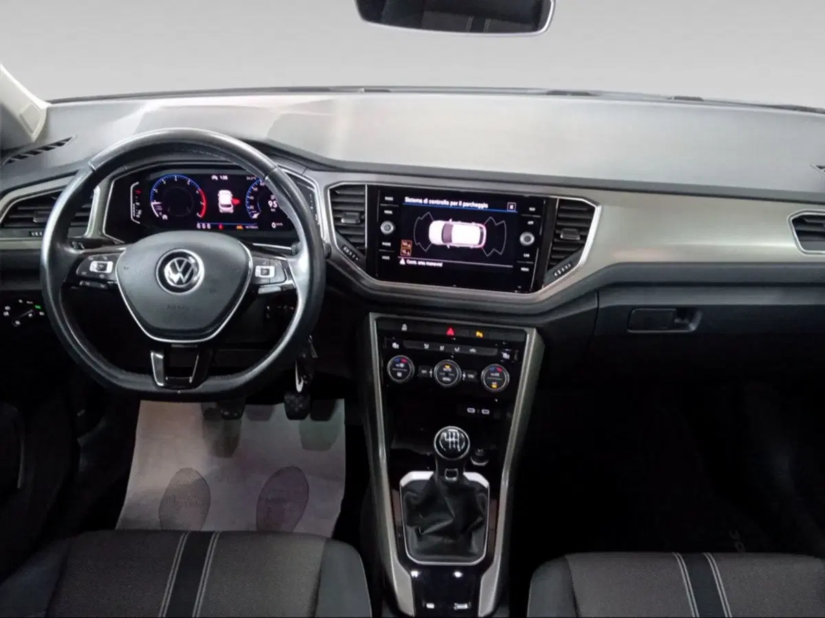 Volkswagen T-Roc usata a Firenze (14)