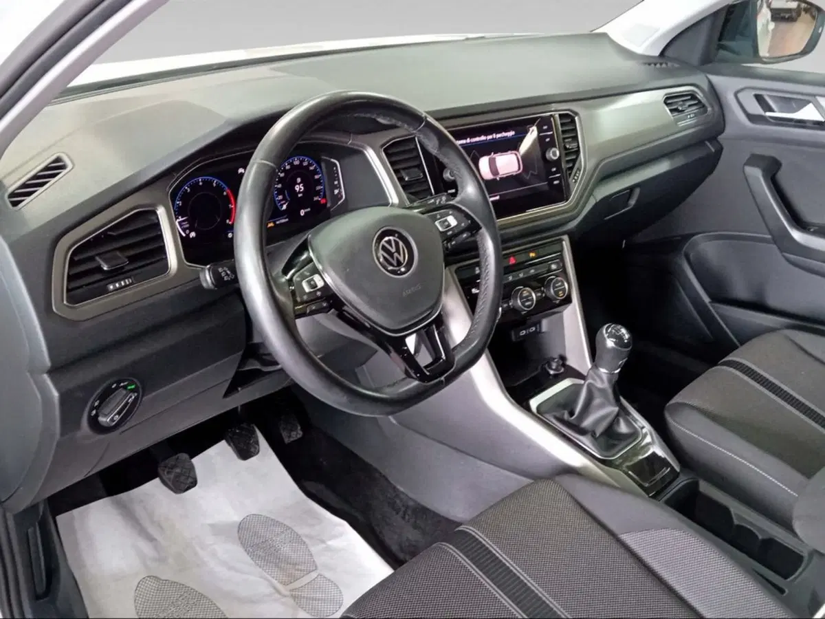 Volkswagen T-Roc usata a Firenze (9)