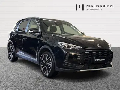 Mg ZS 1.5 hybrid+ Luxury auto del 2025 usata a Bari