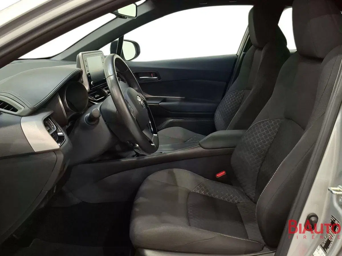 Toyota Toyota C-HR usata a Firenze (19)