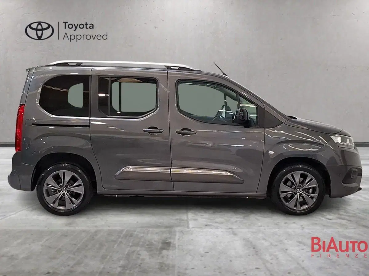 Toyota Proace City Verso usata a Firenze (4)