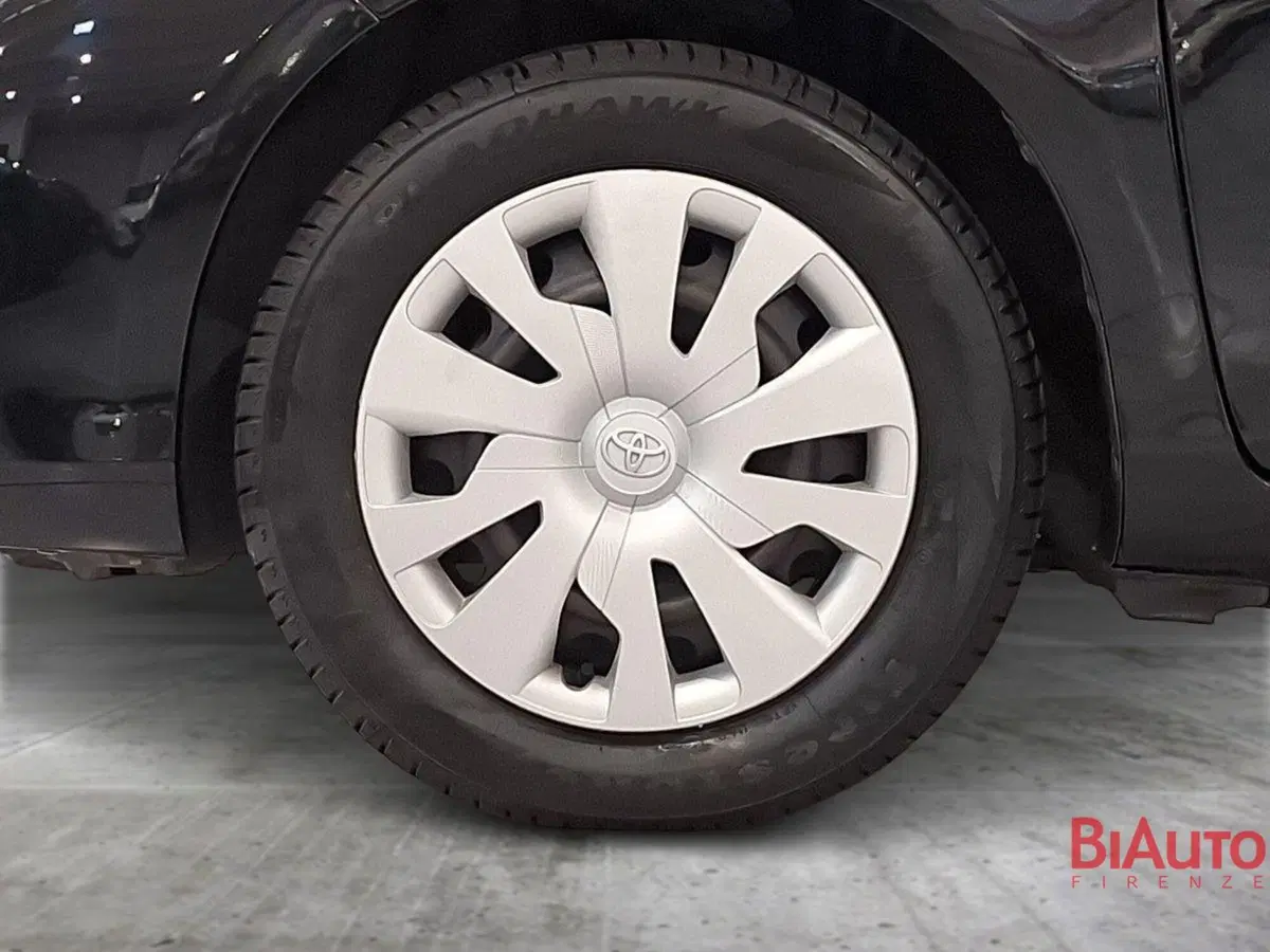 Toyota Yaris usata a Firenze (14)