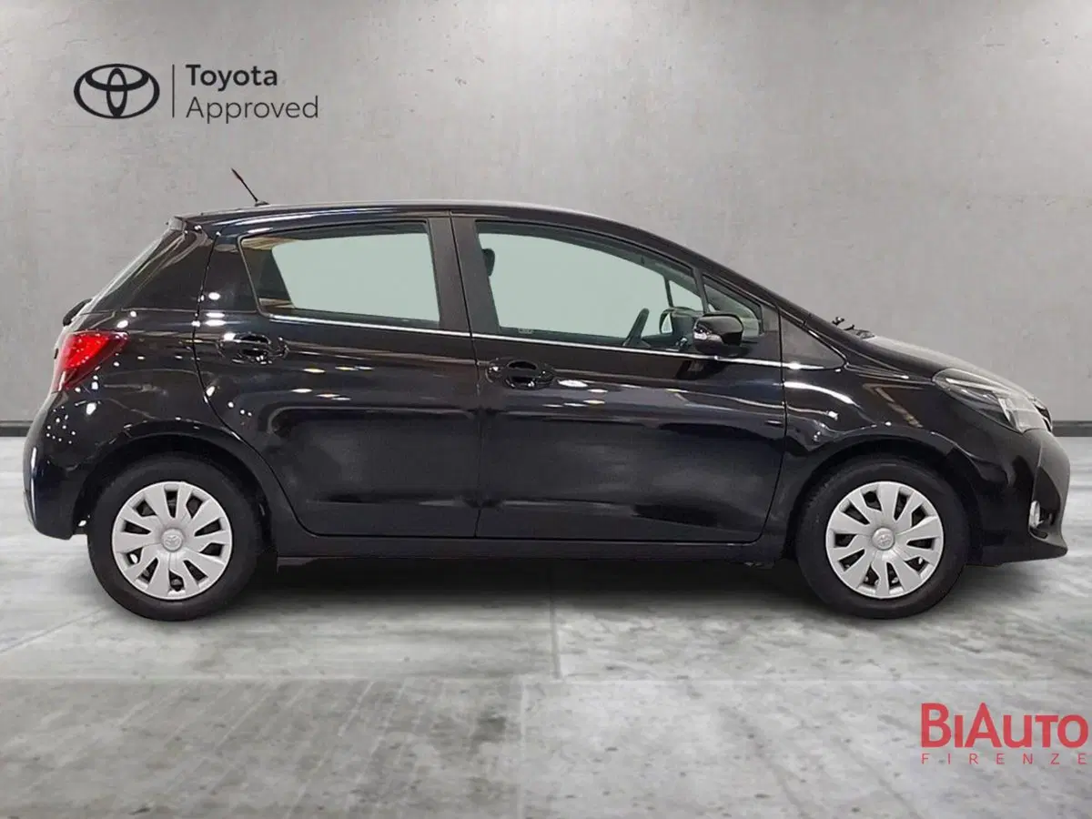 Toyota Yaris usata a Firenze (4)
