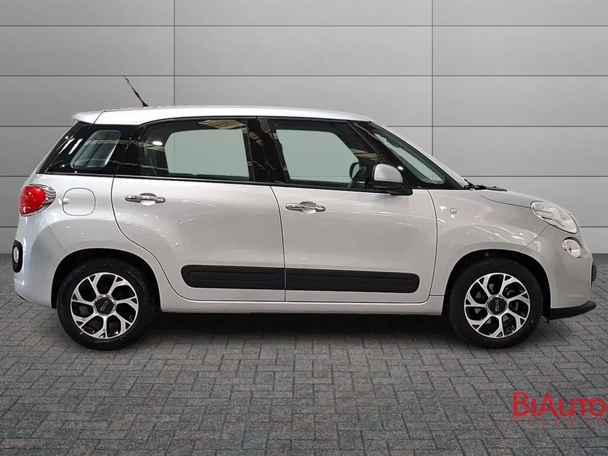 Fiat 500L usata a Firenze (3)