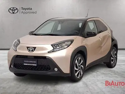 Toyota Aygo X 1.0 Trend 72cv del 2024 usata a Sesto Fiorentino