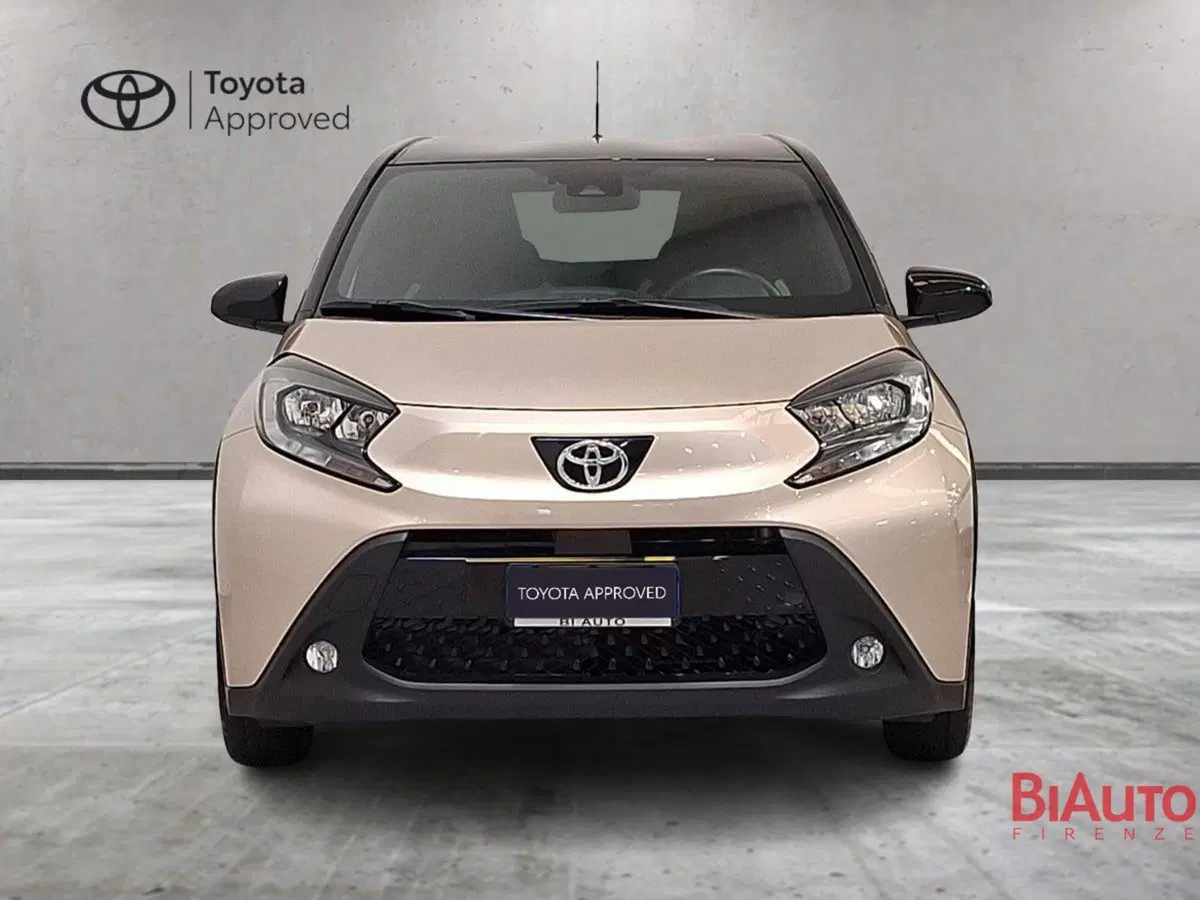 Toyota Aygo X usata a Firenze (13)