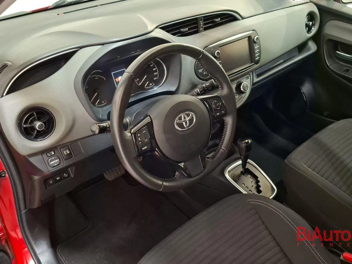Toyota Yaris usata a Firenze (7)