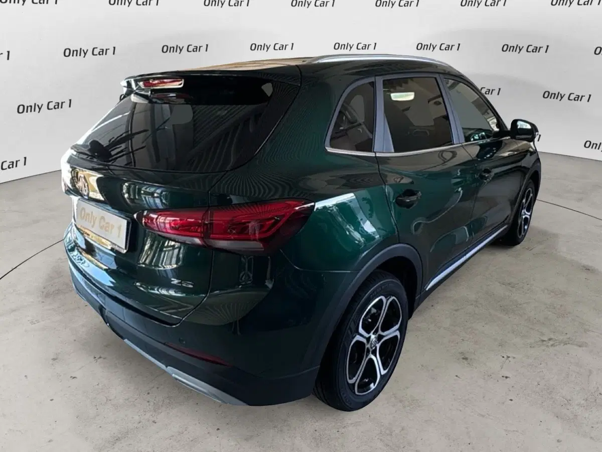 Mg ZS nuova a Ferrara (4)