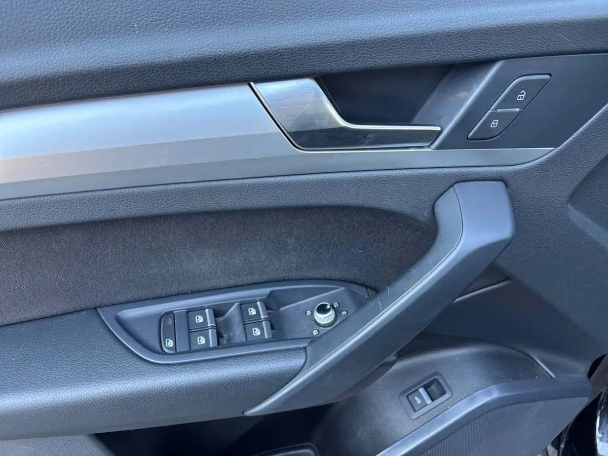 Audi Q5 Sportback usata a Pescara (12)