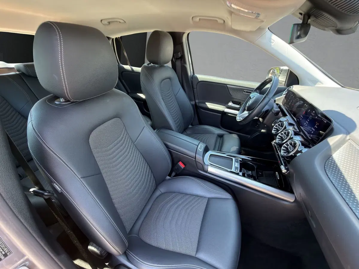Mercedes-Benz GLA SUV usata a Cosenza (18)