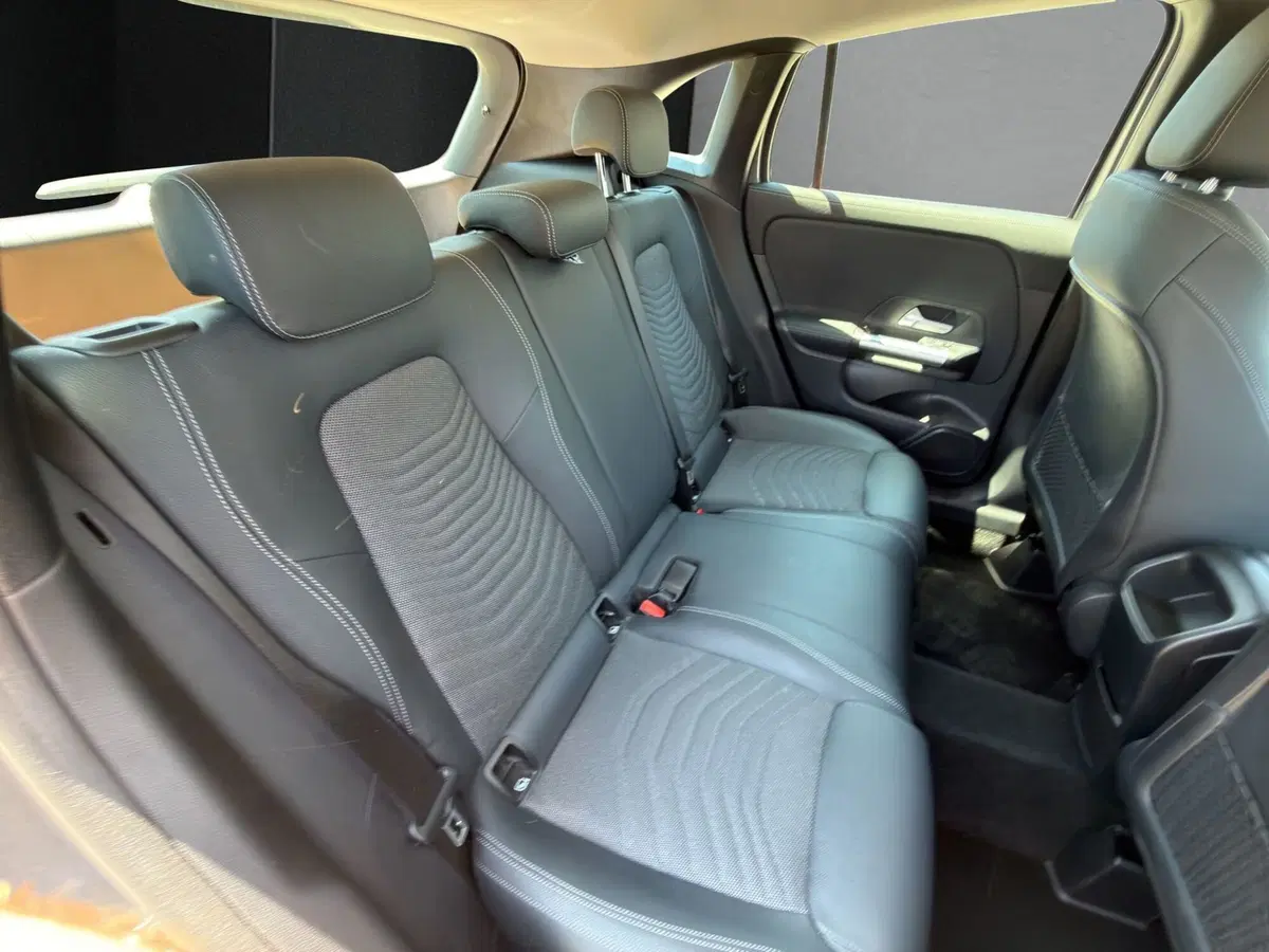 Mercedes-Benz GLA SUV usata a Cosenza (19)