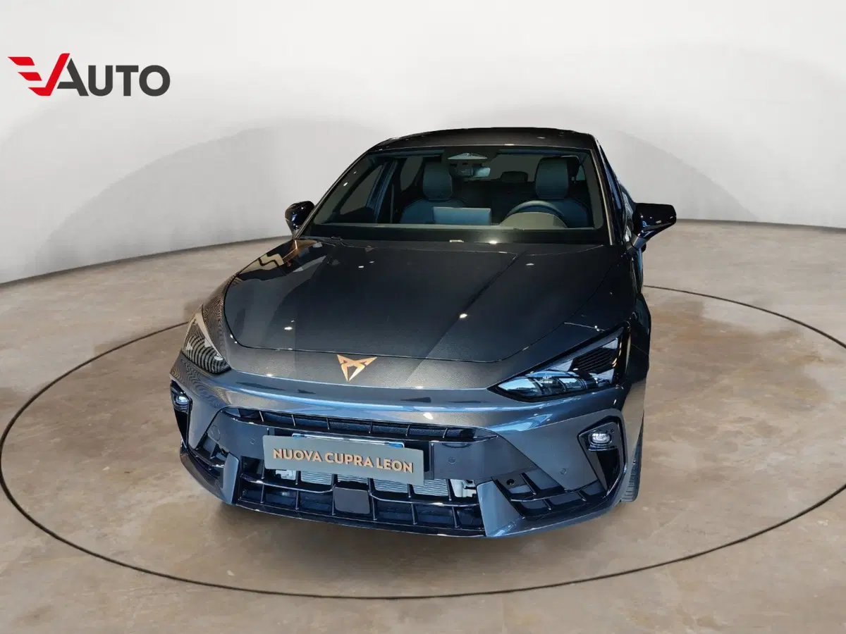 Cupra Leon Station Wagon nuova a Aosta (2)