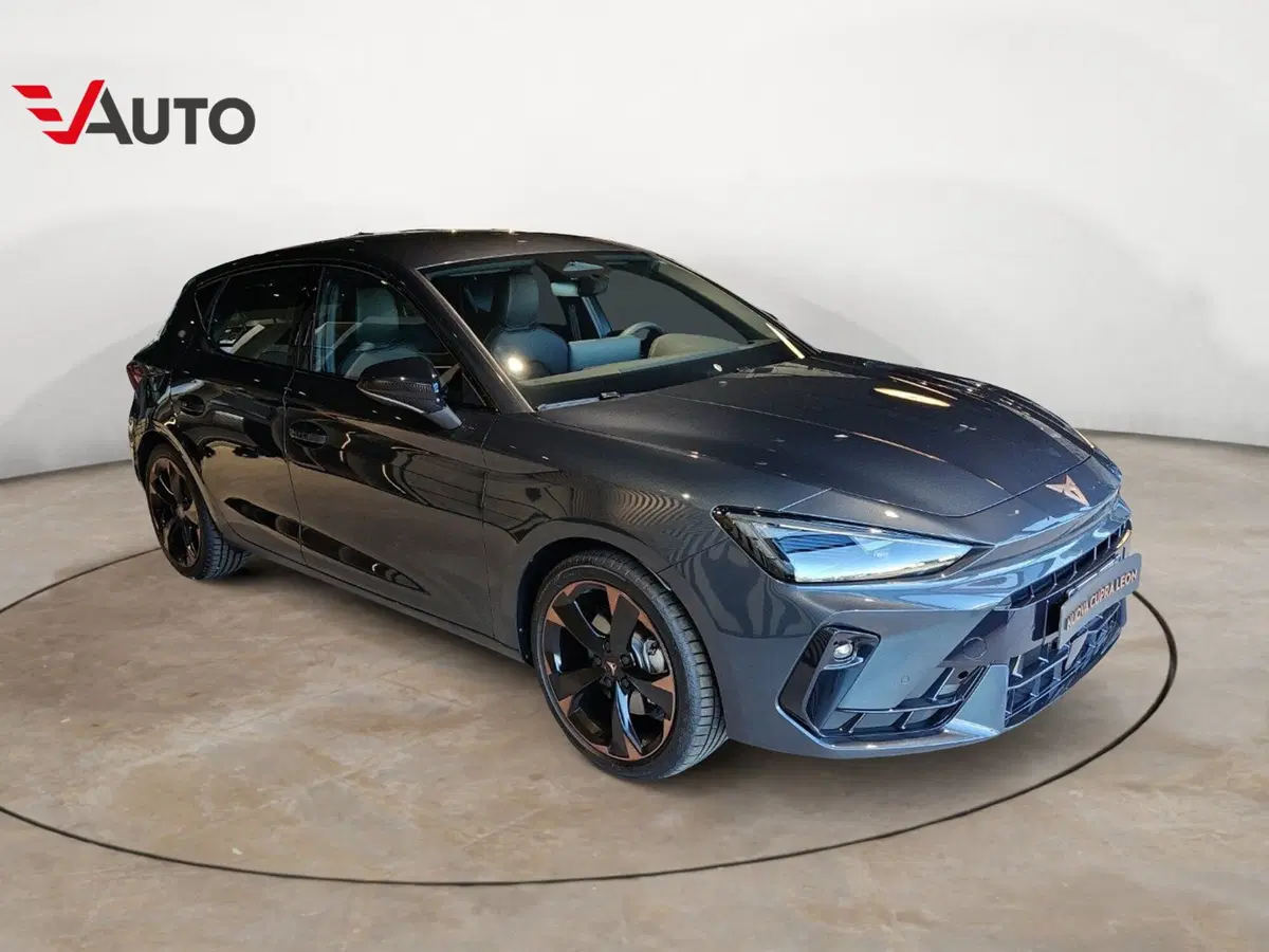 Cupra Leon Station Wagon nuova a Aosta (3)