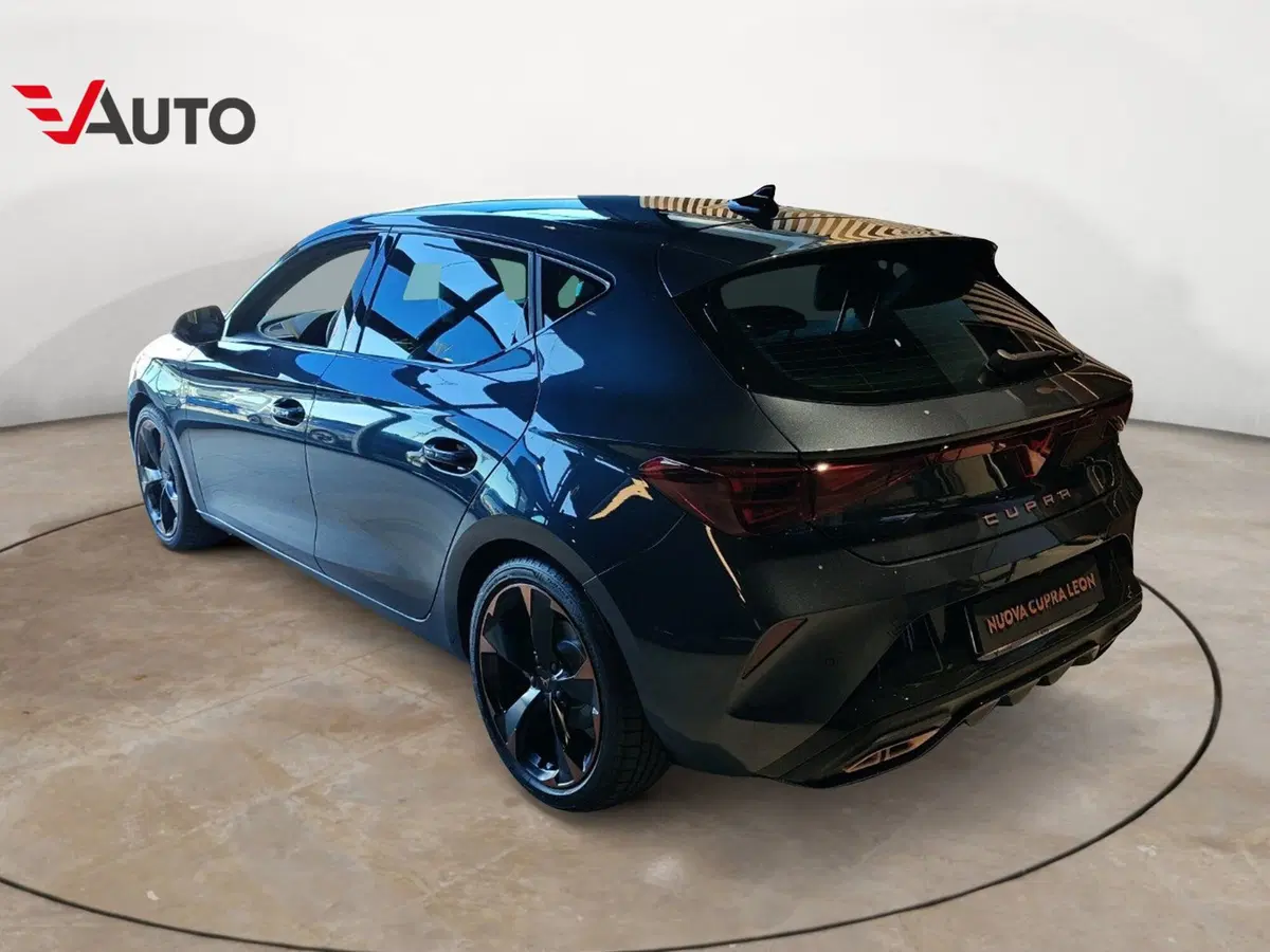Cupra Leon Station Wagon nuova a Aosta (5)