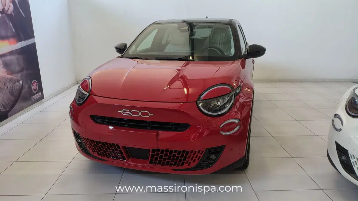 Fiat 600 nuova a Milano